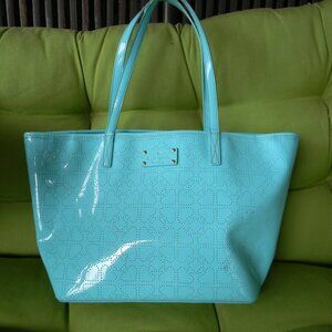KATE SPADE TURQUOISE PATENT LEATHER LARGE TOTE *SELLING AS IS